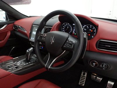 صورة مصغرة 11 لـ 2022 Maserati LEVANTE