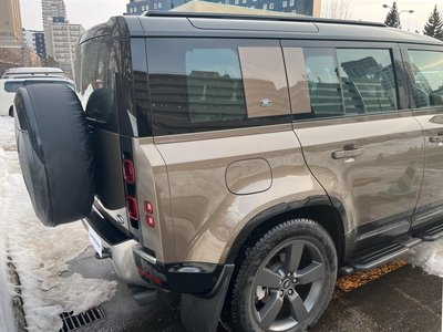 LAND ROVER DEFENDER - 3
