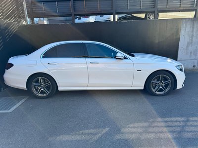 MERCEDES-BENZ E-CLASS - 4