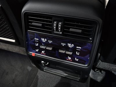 صورة مصغرة 32 لـ 2025 Porsche CAYENNE