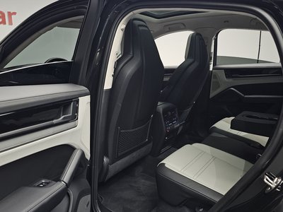 صورة مصغرة 17 لـ 2025 Porsche CAYENNE