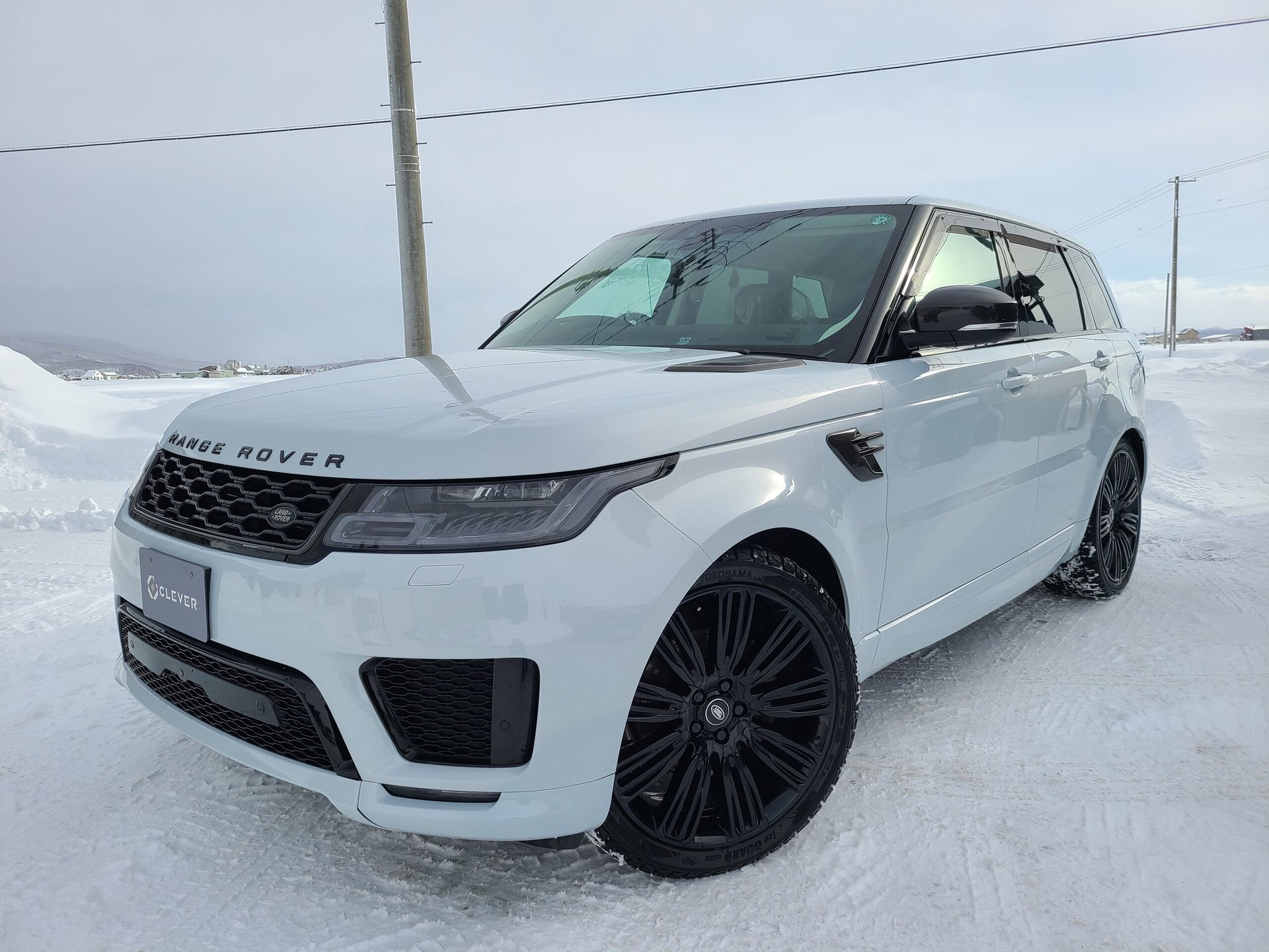 LAND ROVER RANGE ROVER SPORT - View 1