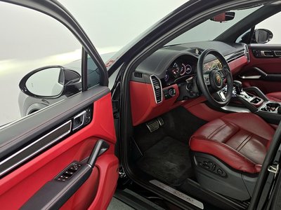 PORSCHE CAYENNE - 10