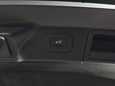 2024 LAND Rover RANGE ROVER VELAR — миниатюра 20