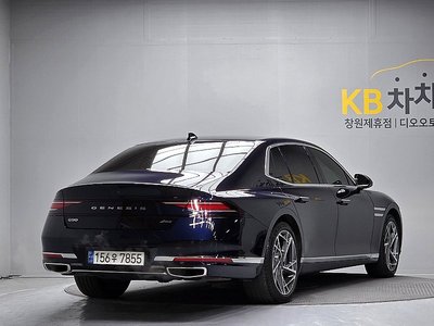 صورة 4 لـ 2023 Genesis G90 (RS4)