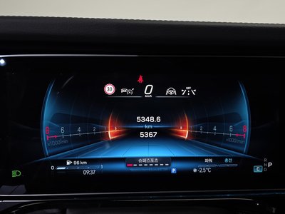 MERCEDES-BENZ G-CLASS - 8