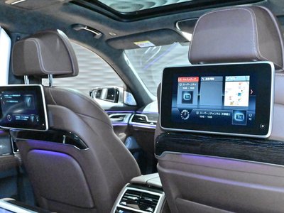 2019 BMW 7 SERIES — фото 4