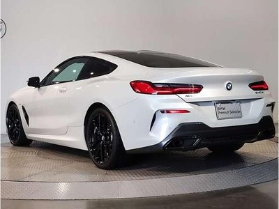BMW 8 SERIES - 7