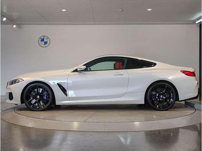 BMW 8 SERIES - 6