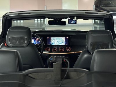 MERCEDES-BENZ E-CLASS - 8