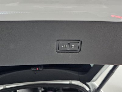 صورة مصغرة 20 لـ 2023 AUDI Q8