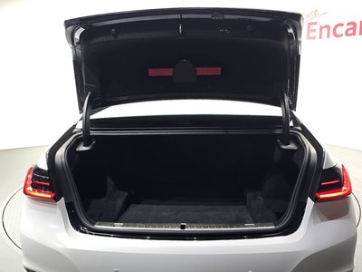 صورة مصغرة 25 لـ 2019 BMW 7 SERIES