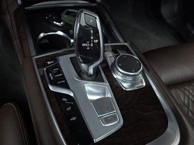 صورة مصغرة 12 لـ 2019 BMW 7 SERIES