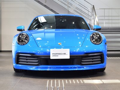 PORSCHE 911 - 8
