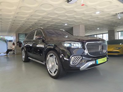 MERCEDES-BENZ GLS - 9