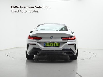 BMW 8 SERIES - 3