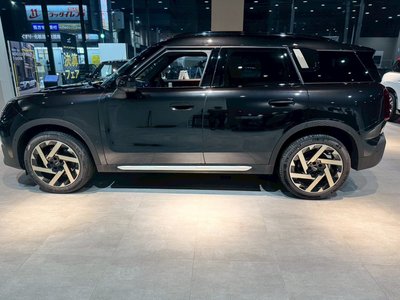 MINI MINI COUNTRYMAN - 3