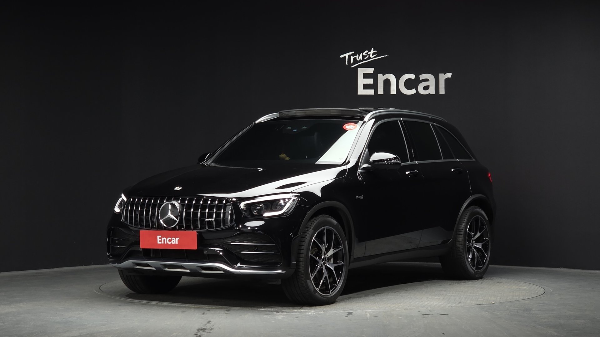 MERCEDES-BENZ GLC - View 1