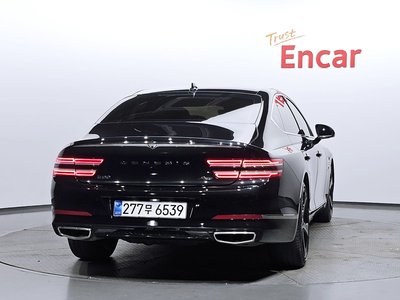 GENESIS G80 (RG3) - 3