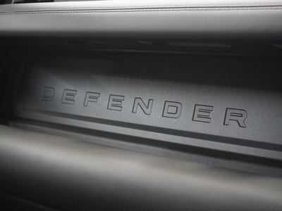 صورة مصغرة 37 لـ 2023 LAND Rover DEFENDER