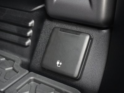 صورة مصغرة 66 لـ 2023 LAND Rover DEFENDER