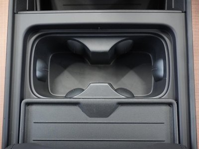 صورة مصغرة 38 لـ 2023 LAND Rover DEFENDER