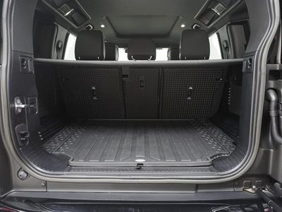 صورة مصغرة 63 لـ 2023 LAND Rover DEFENDER