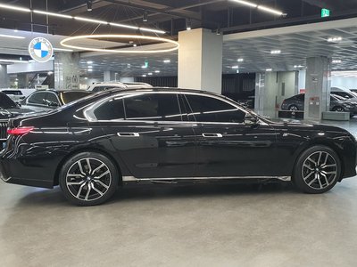 2024 BMW 7 SERIES thumbnail 20