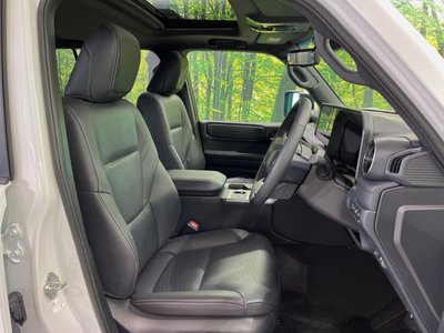 TOYOTA LAND CRUISER 250 - 8