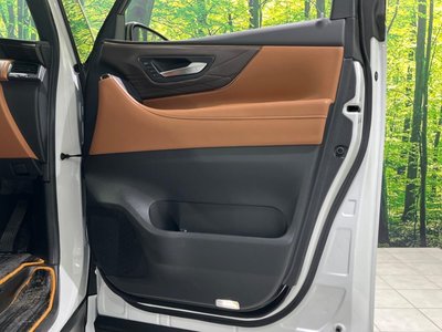 2025 Toyota VELLFIRE — миниатюра 38