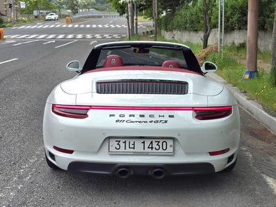 PORSCHE 911 - 2