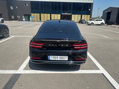 GENESIS G80 (RG3) - 7