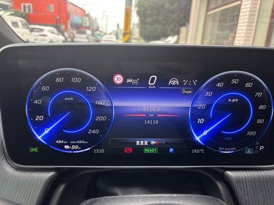 MERCEDES-BENZ EQS - 1