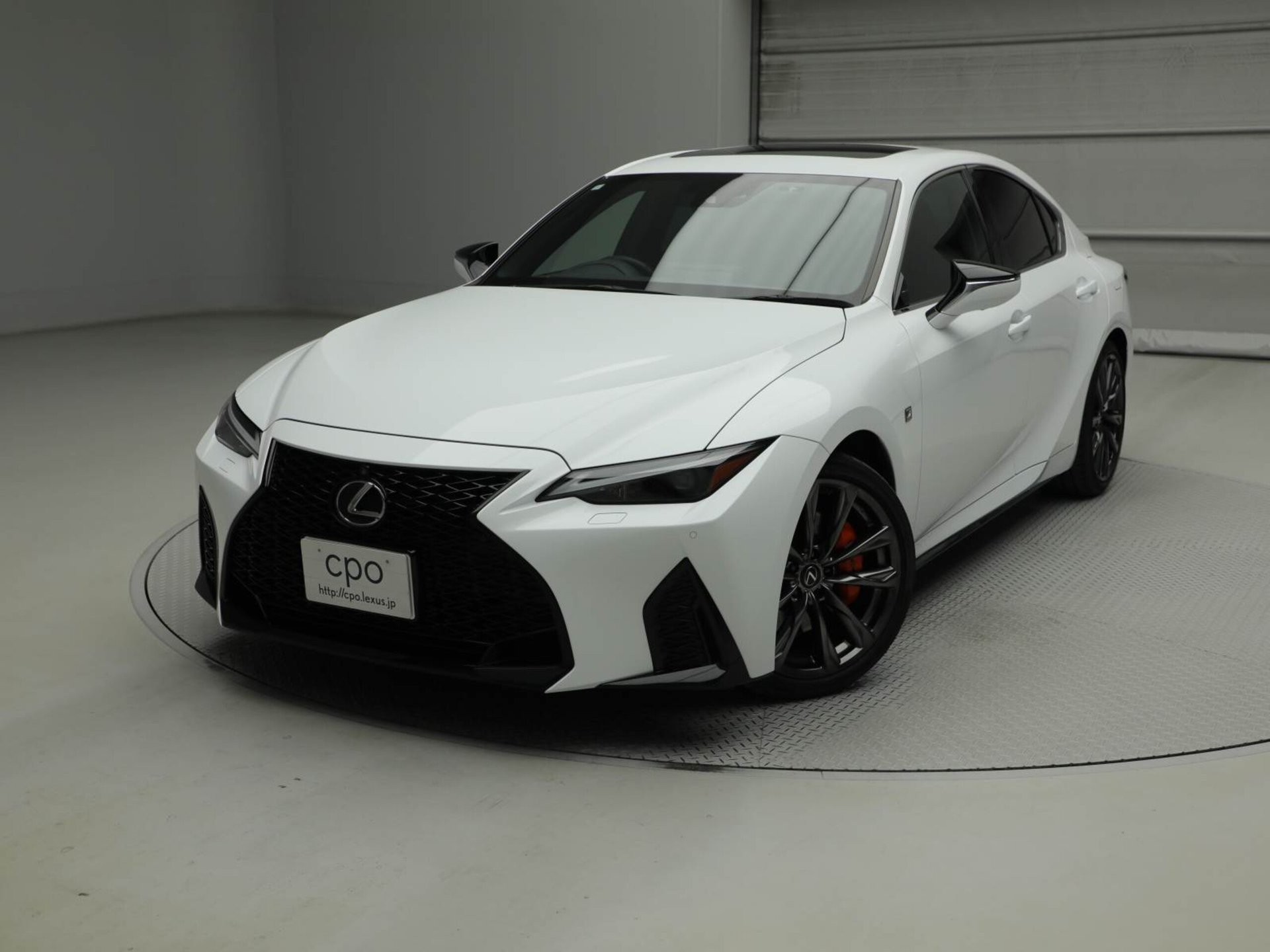 LEXUS IS - View 1