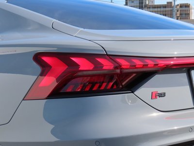 صورة 9 لـ 2023 AUDI RS E-TRON GT