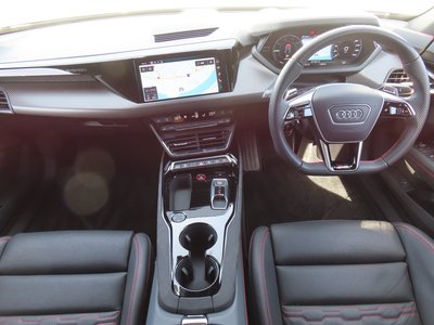 صورة مصغرة 17 لـ 2023 AUDI RS E-TRON GT