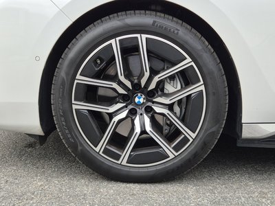 2024 BMW I7 — фото 6