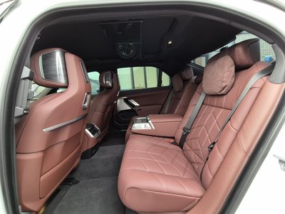 2024 BMW I7 缩略图 16