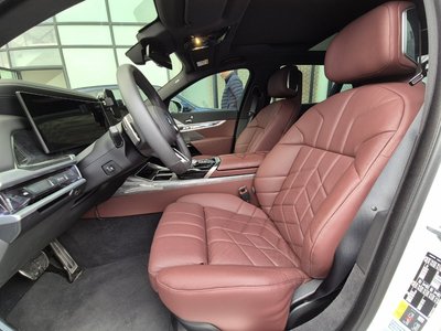 2024 BMW I7 — фото 10