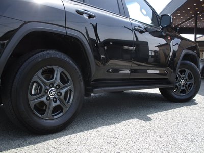 TOYOTA LAND CRUISER 300 - 7