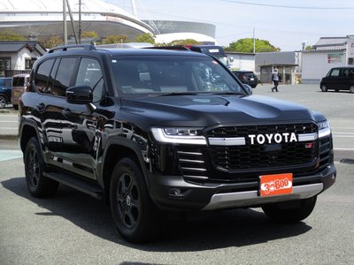 TOYOTA LAND CRUISER 300 - 2