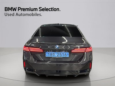 صورة 2 لـ 2025 BMW I5
