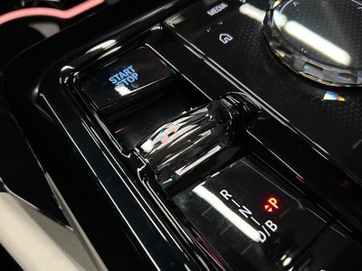 صورة 9 لـ 2025 BMW I5