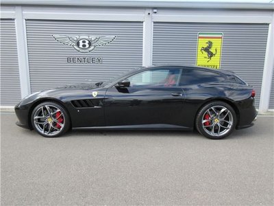صورة 10 لـ 2020 Ferrari GTC4 LUSSO