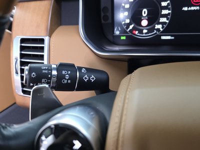 2020 LAND Rover RANGE ROVER — миниатюра 38