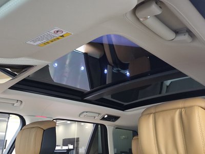 2020 LAND Rover RANGE ROVER — миниатюра 25