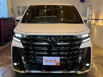 TOYOTA VELLFIRE - 2