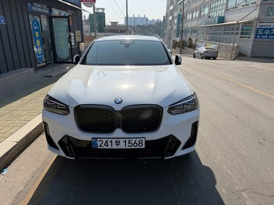 BMW X4 - 1