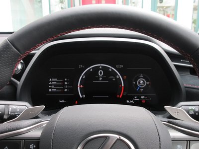 2025 Lexus LBX — миниатюра 41