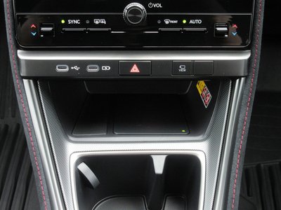 2025 Lexus LBX — миниатюра 53